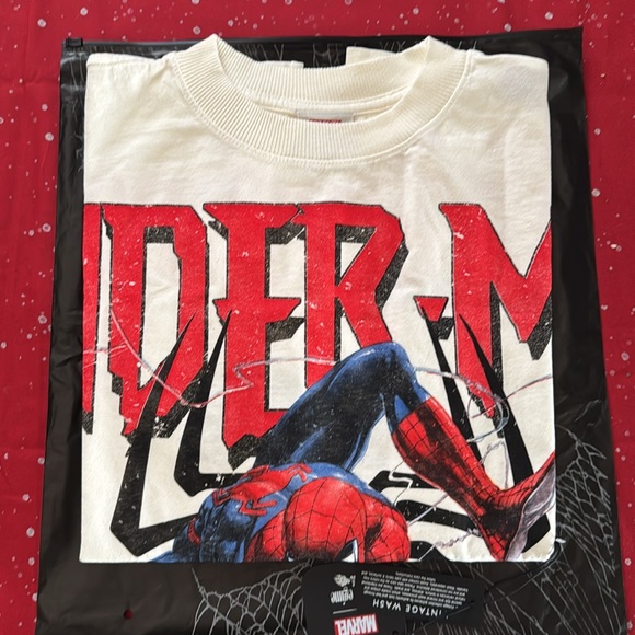 Civil Regime-SPIDERMAN WEBS 199X OVERSIZED TEE IN BUTTER - Picture 5 of 7